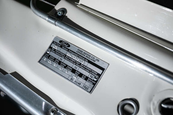 Used Ford Escort 1970 for sale - 76241014: Photo 11