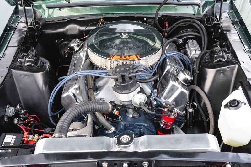 Used Ford Mustang 2018 for sale - 76350341: Photo 3