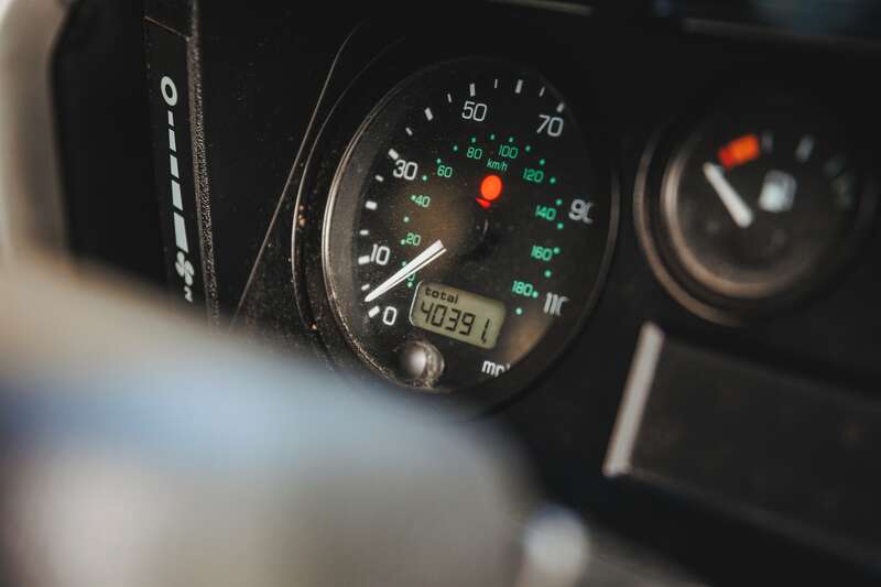 Used Land Rover Defender 2005 for sale - 76350337: Photo 16