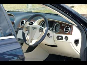Used Bentley Flying Spur 2016 for sale - 75115943: Photo