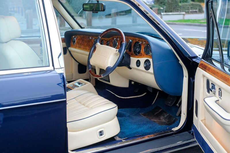 Used Rolls-Royce Silver Spirit 1995 for sale - 76473952: Photo 2