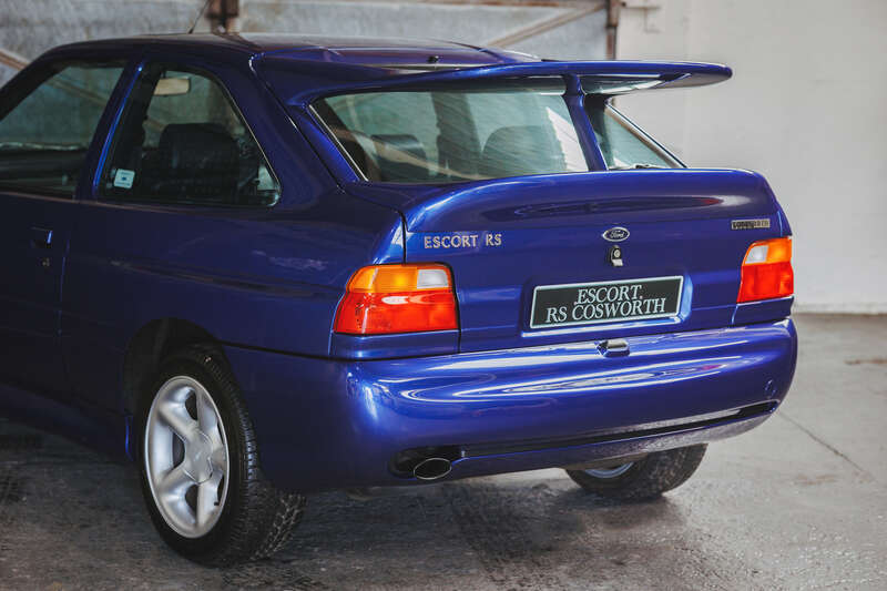 Used Ford Escort 1995 for sale - 77396720: Photo 9