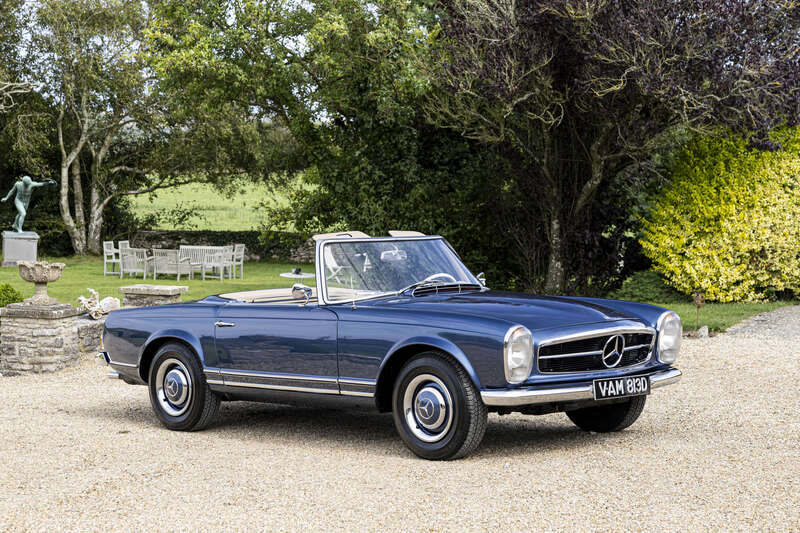 Used Mercedes-Benz 230 SL 2018 for sale - 76350348: Photo 11