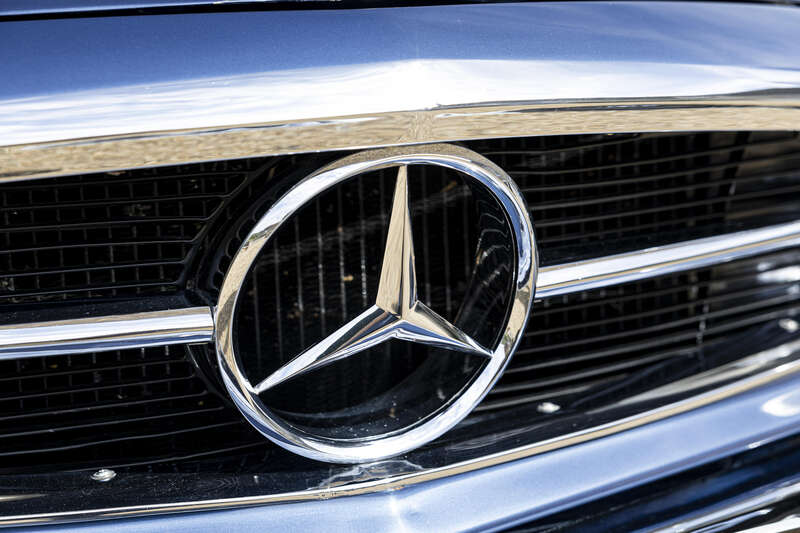 Used Mercedes-Benz 230 SL 2018 for sale - 76350348: Photo 14