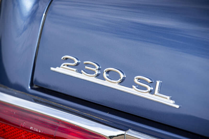 Used Mercedes-Benz 230 SL 2018 for sale - 76350348: Photo 19