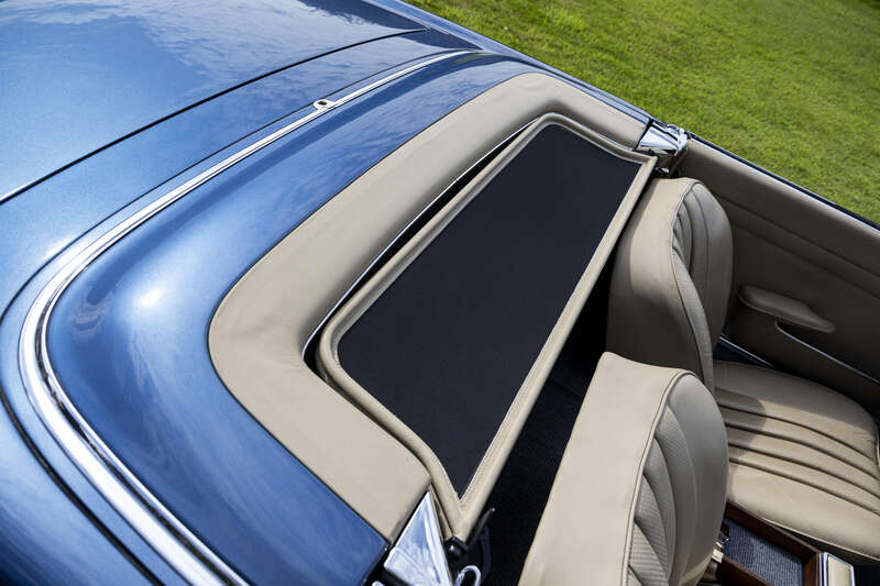 Used Mercedes-Benz 230 SL 2018 for sale - 76350348: Photo 20