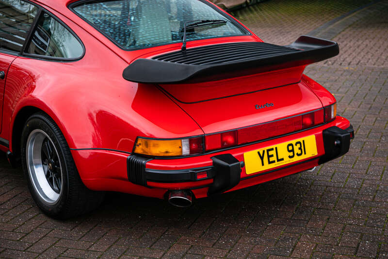 Used Porsche 911 for sale - 77306402: Photo 10