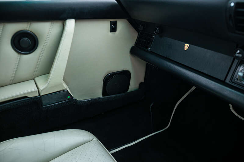 Used Porsche 911 for sale - 77306402: Photo 24