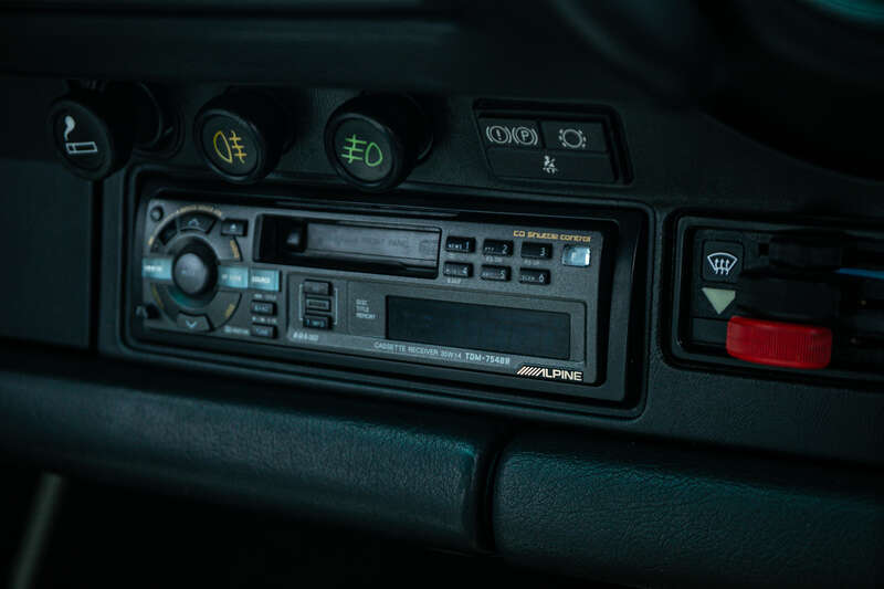 Used Porsche 911 for sale - 77306402: Photo 25