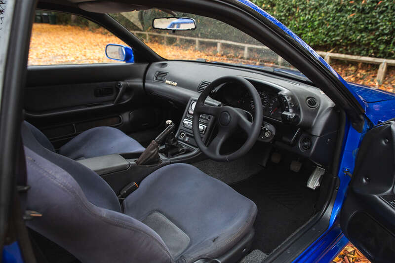 Used Nissan Skyline 2009 for sale - 77784828: Photo 2