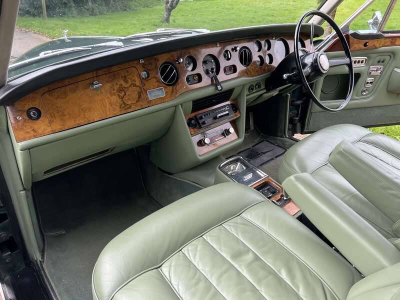 Used Bentley Corniche 1973 for sale - 77008936: Photo 2