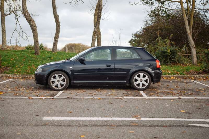 Used Audi A3 2002 for sale - 76856056: Photo 10