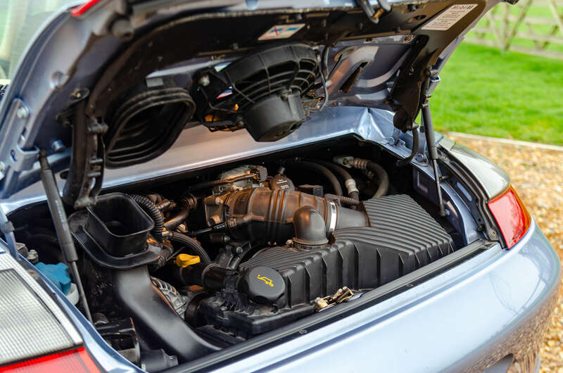 Used Porsche 911 for sale - 77587387: Photo 3