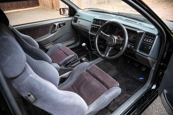Used Ford Sierra for sale - 76202063: Photo 2