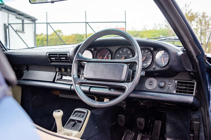 Used Porsche 911 1990 for sale - 76350333: Photo 2