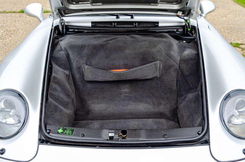 Used Porsche 911 for sale - 76350336: Photo 10