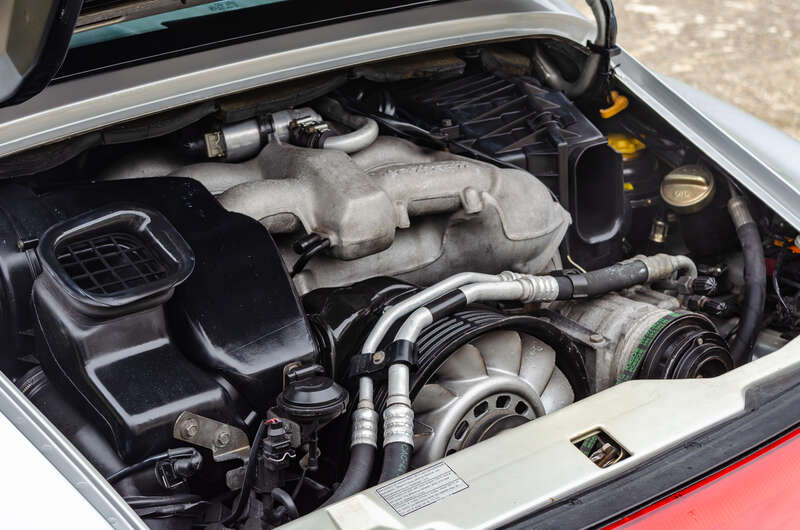 Used Porsche 911 for sale - 76350336: Photo 3