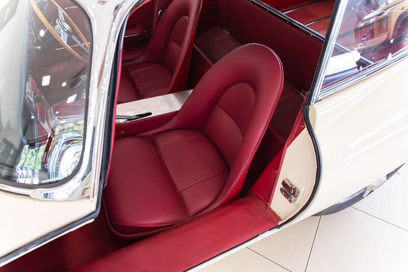 Used Jaguar E-Type 1962 for sale - 76175957: Photo 24