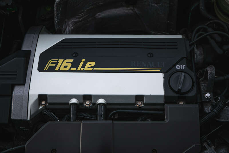 Used Renault Clio for sale - 77268183: Photo 15