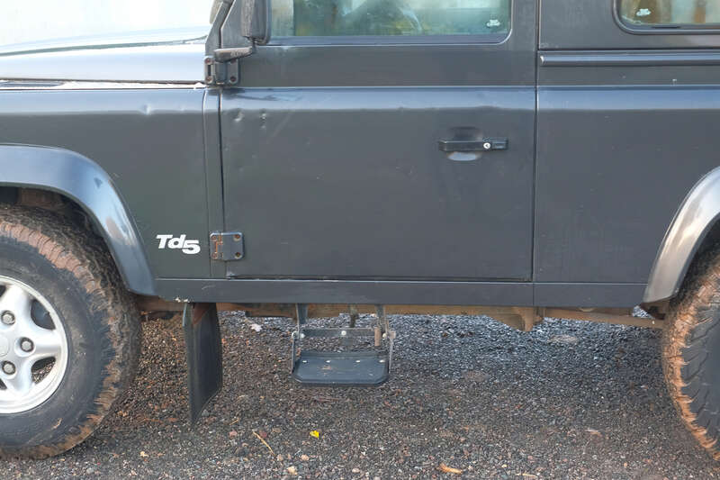 Used Land Rover Defender 1999 for sale - 76850564: Photo 10