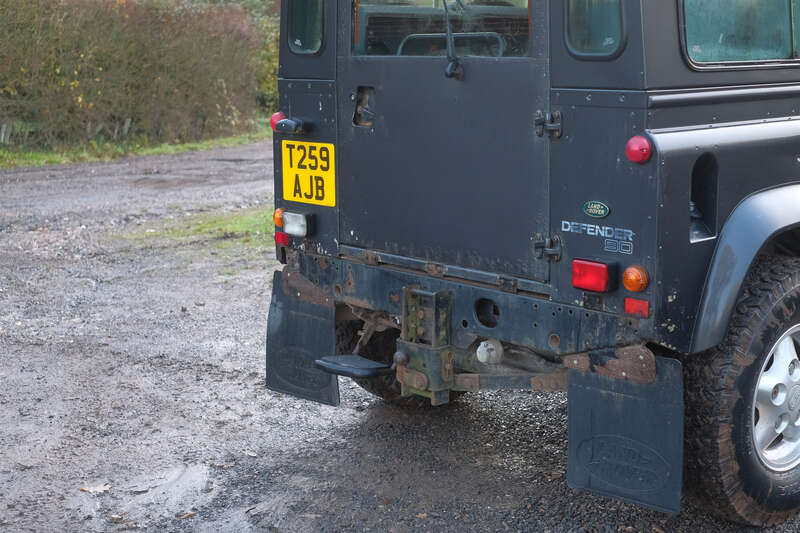 Used Land Rover Defender 1999 for sale - 76850564: Photo 23