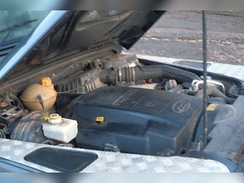 Used Land Rover Defender 1999 for sale - 76850564: Photo