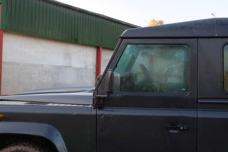 Used Land Rover Defender 1999 for sale - 76850564: Photo 8