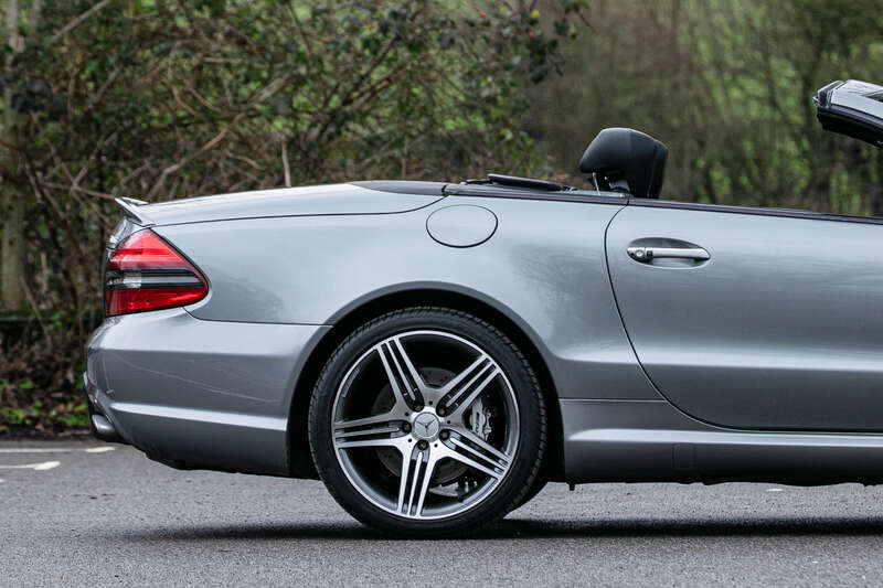 Used Mercedes-Benz SL 2008 for sale - 77441479: Photo 15