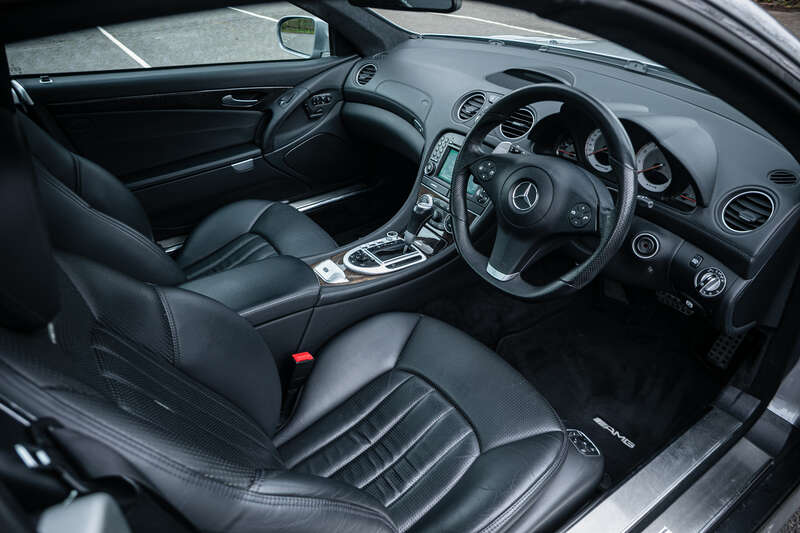 Used Mercedes-Benz SL 2008 for sale - 77441479: Photo 2