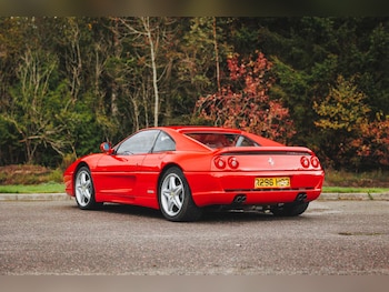 Used Ferrari 355 F1 1998 for sale - 76307954: Photo