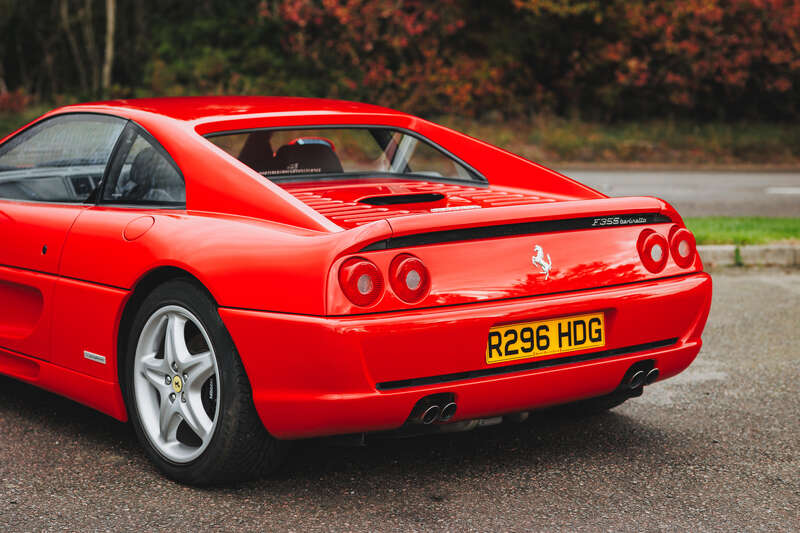 Used Ferrari 355 F1 1998 for sale - 76307954: Photo 9