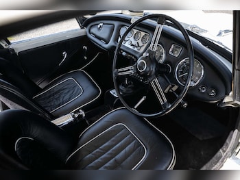 Used Daimler Sp250 1963 for sale - 78518033: Photo