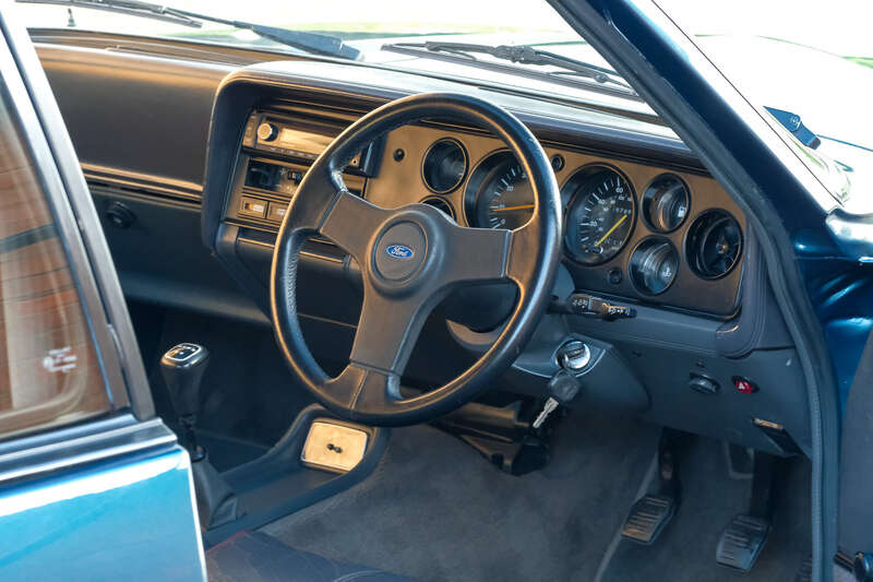 Used Ford Capri for sale - 76473947: Photo 2