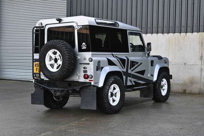 Used Land Rover Defender 90 for sale - 76997913: Photo 14