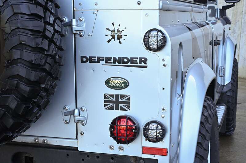 Used Land Rover Defender 90 for sale - 76997913: Photo 21
