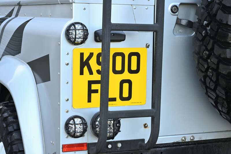 Used Land Rover Defender 90 for sale - 76997913: Photo 24