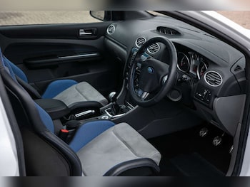 Used Ford Focus 2010 for sale - 76350326: Photo