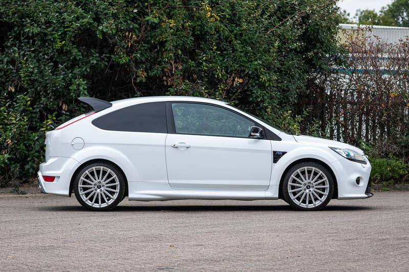 Used Ford Focus 2010 for sale - 76350326: Photo 5
