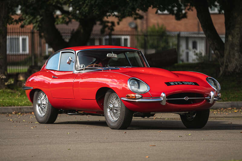 Used Jaguar E-Type 1984 for sale - 76338249: Photo 1