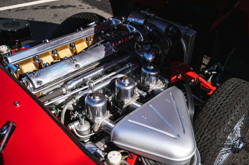 Used Jaguar E-Type 1984 for sale - 76338249: Photo 13