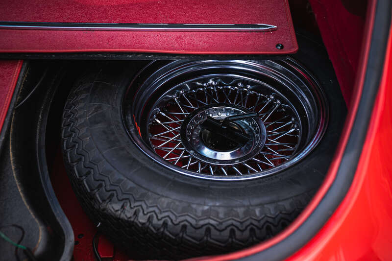 Used Jaguar E-Type 1984 for sale - 76338249: Photo 22