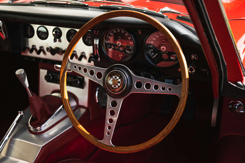 Used Jaguar E-Type 1984 for sale - 76338249: Photo 25