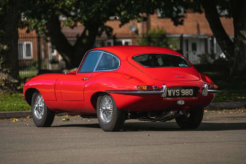 Used Jaguar E-Type 1984 for sale - 76338249: Photo 4