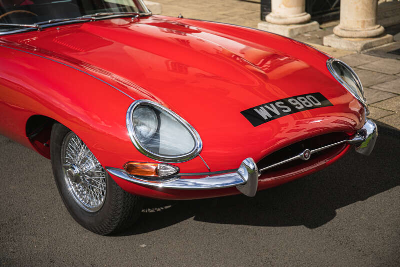 Used Jaguar E-Type 1984 for sale - 76338249: Photo 8