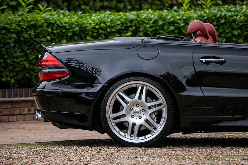 Used Mercedes-Benz SL 2004 for sale - 76315581: Photo 12
