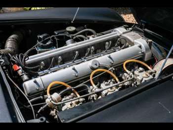 Used Aston Martin DB6 1966 for sale - 74899478: Photo