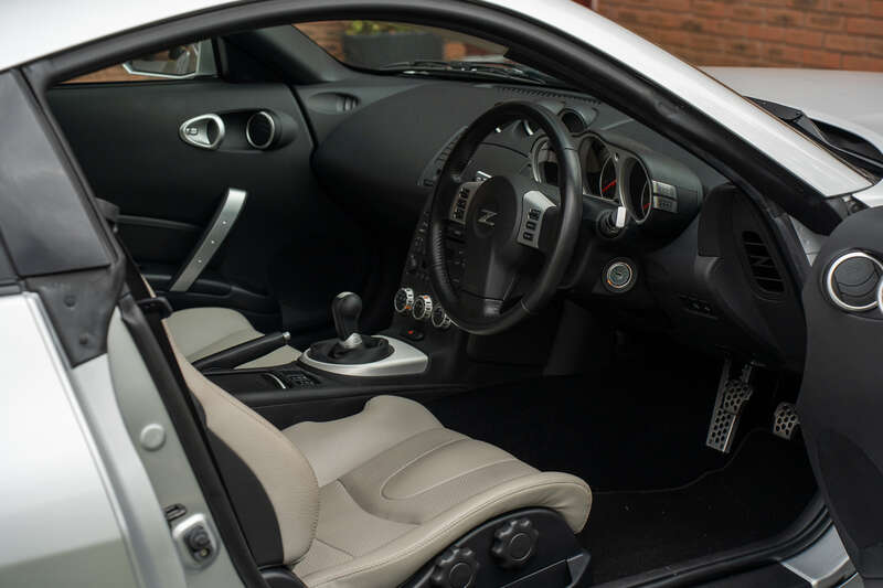 Used Nissan 350Z 2007 for sale - 76327633: Photo 2