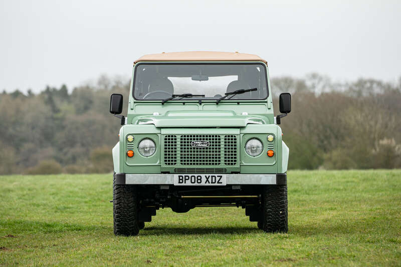 Used Land Rover Defender 2008 for sale - 78087569: Photo 6