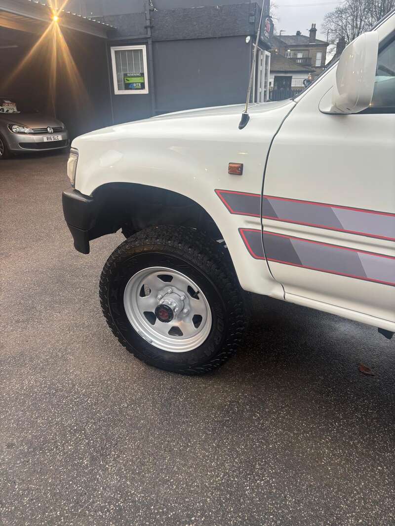 Used Toyota Hilux 2025 for sale - 76743649: Photo 19