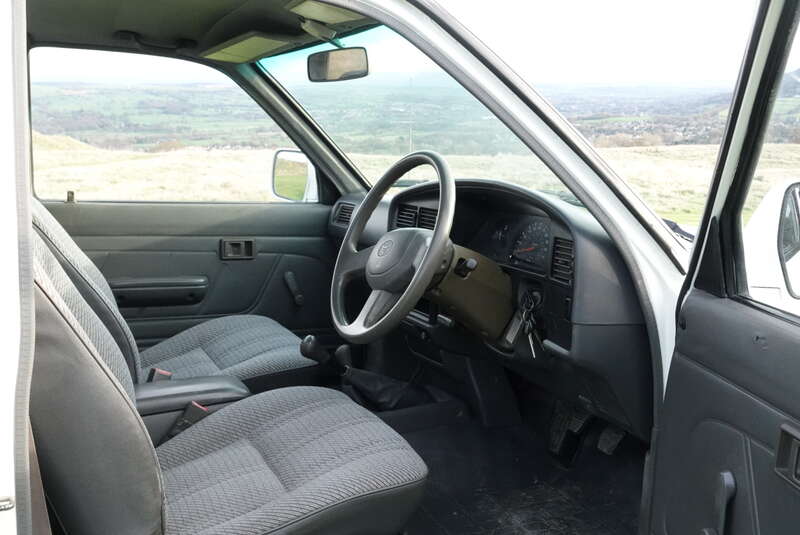 Used Toyota Hilux 2025 for sale - 76743649: Photo 23